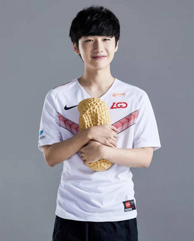 与商业收益 与商业收益