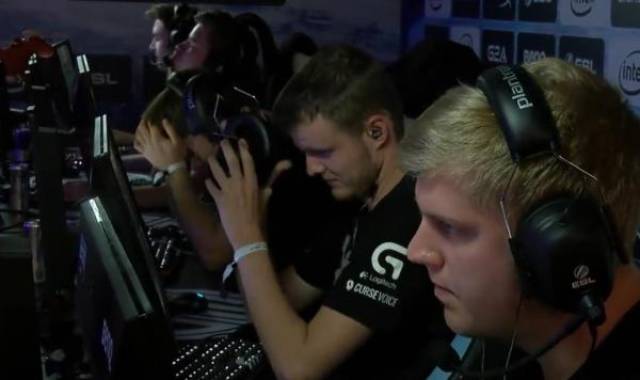 后被迅速标 后被迅速标